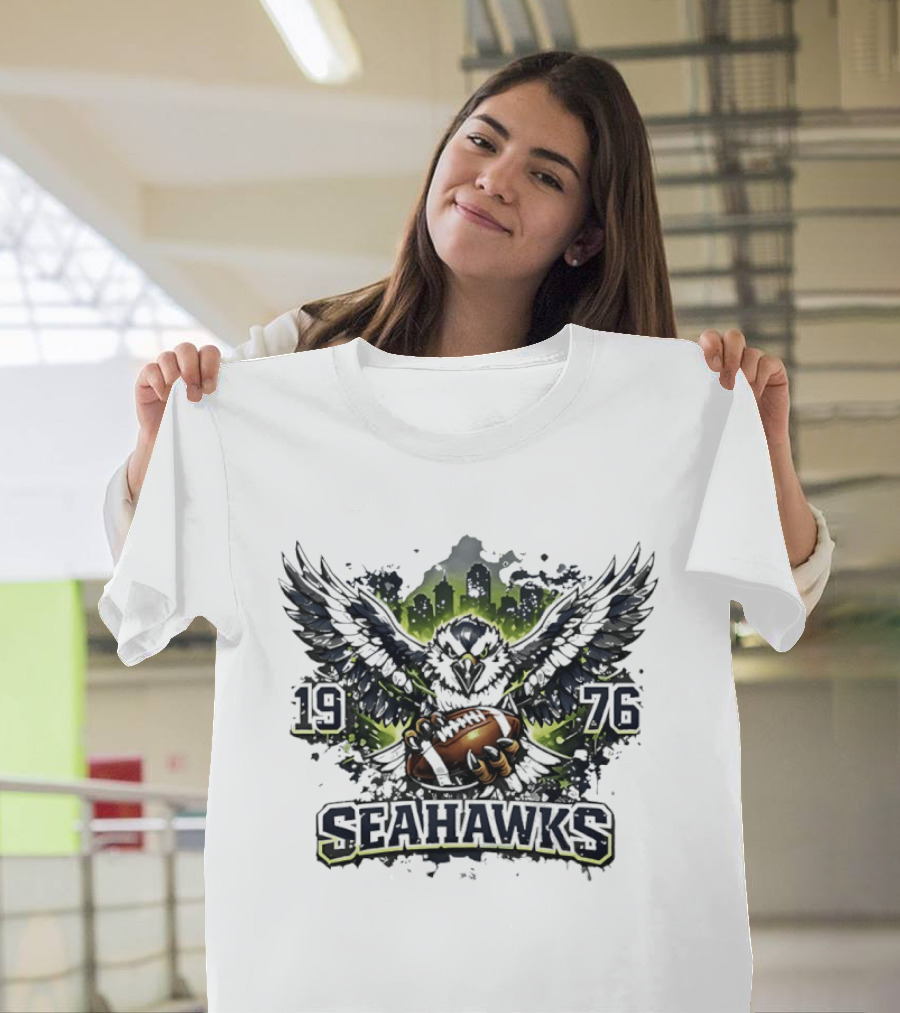 Seattle Seahawks 1976 Eagle Football Skyline T-Shirt