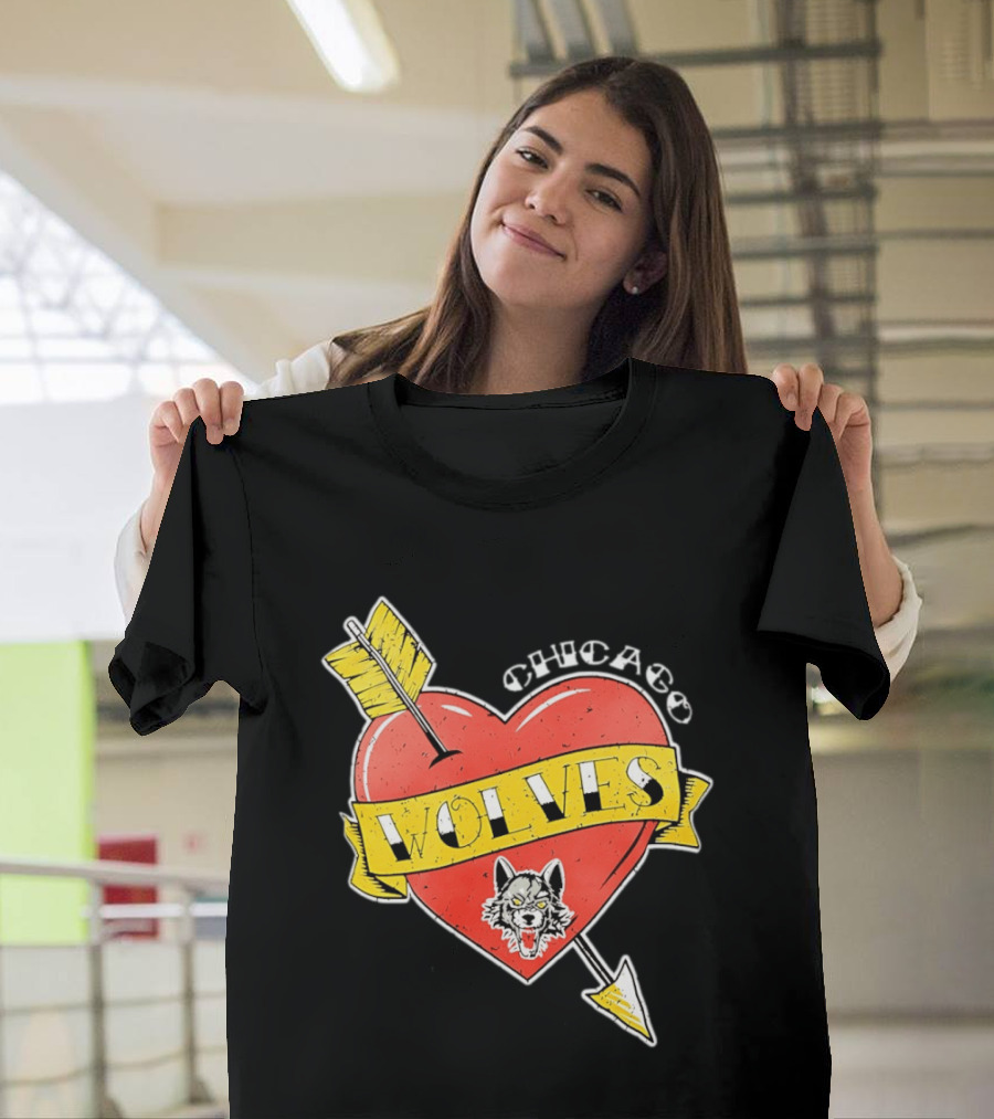 Chicago Wolves Heart Arrow Banner T-Shirt