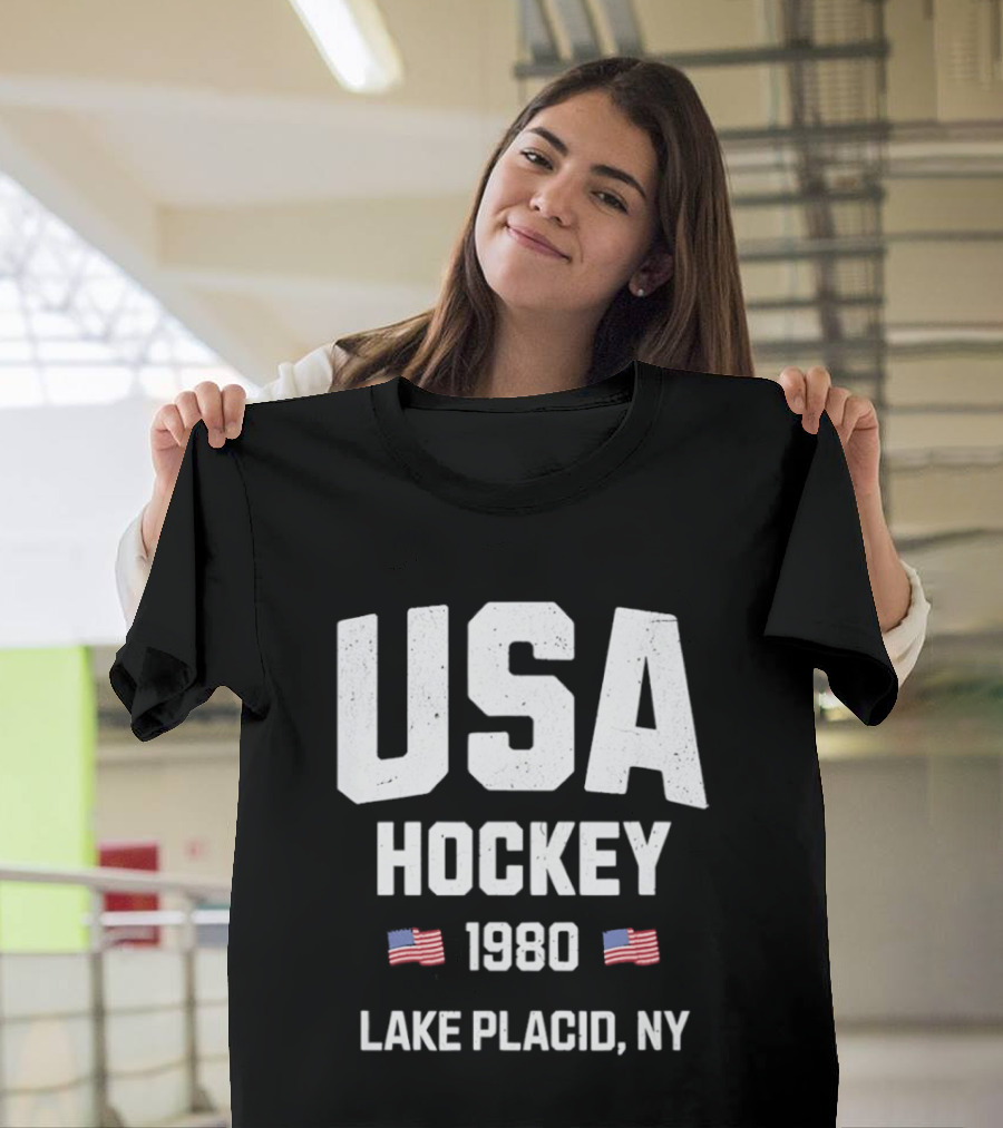 USA Hockey 1980 Lake Placid NY American Flags T-Shirt