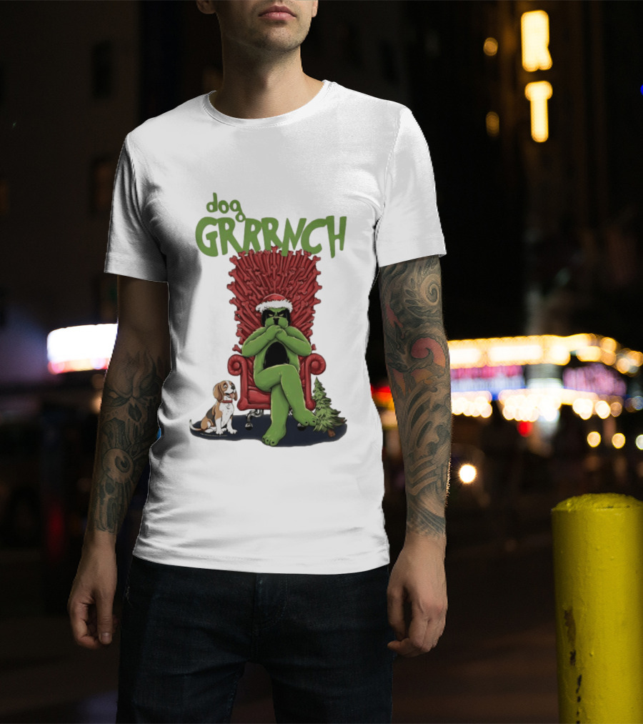 Dog GRRRINCH Christmas Throne Santa Hat Beagle T-Shirt