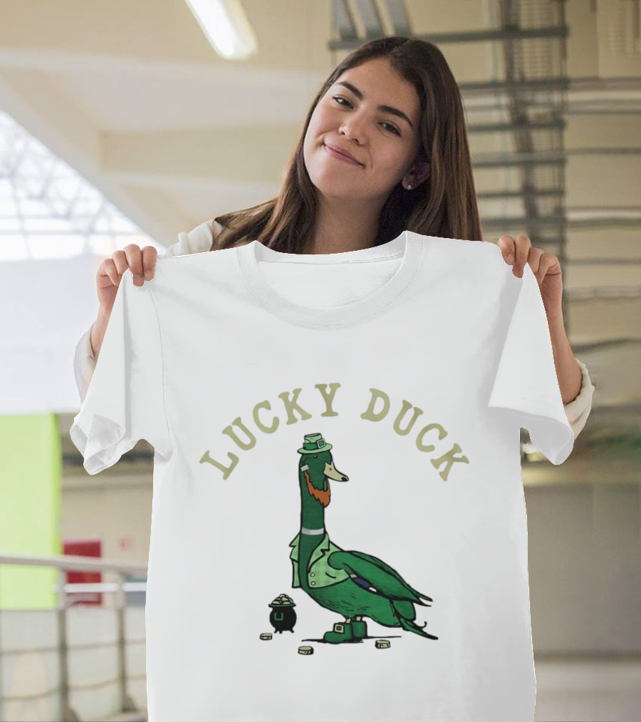 Lucky Duck St Patrick's Day Leprechaun Hat With Irish Coins T-Shirt