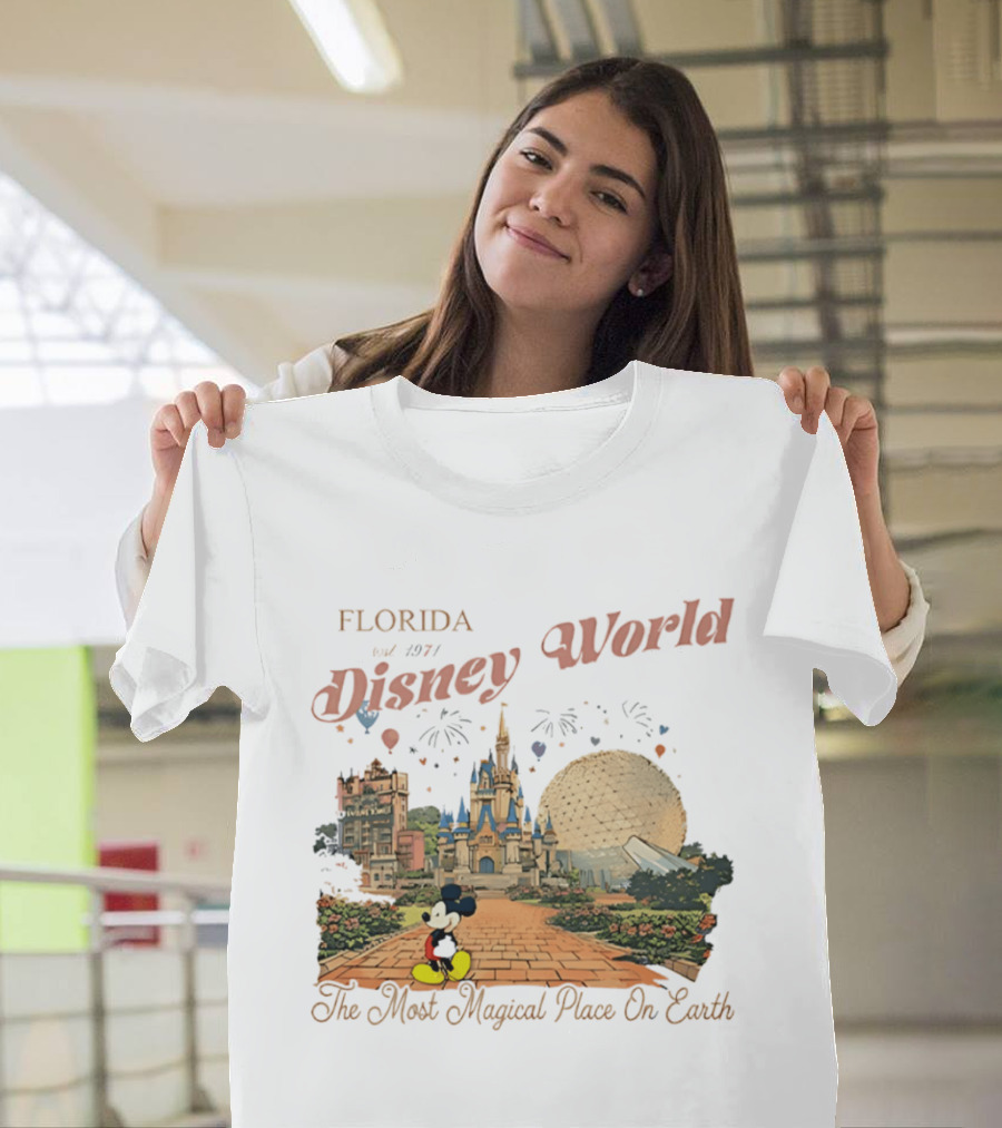 Florida Disney World Est 1971 The Most Magical Place On Earth Mickey Mouse Castle Spaceship Earth T-Shirt