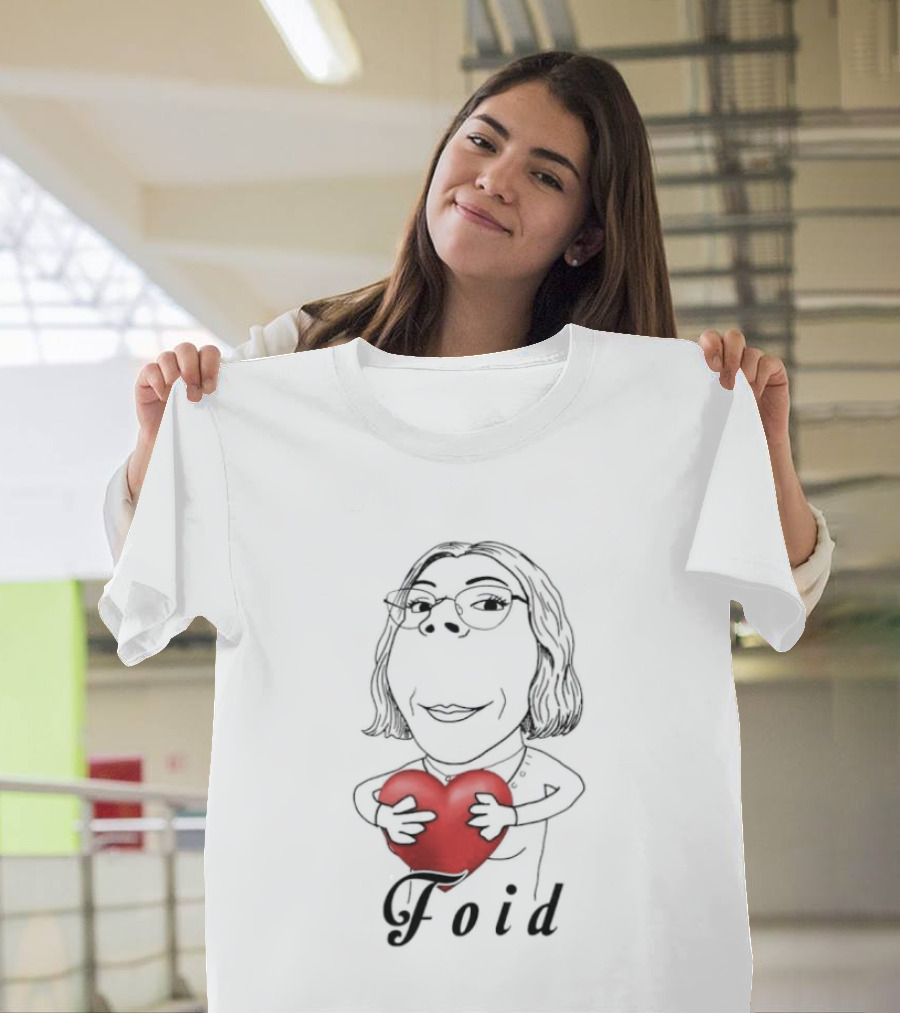 Foid Girl Hugs Heart Sketch Lovable Red Heart Embrace T-Shirt