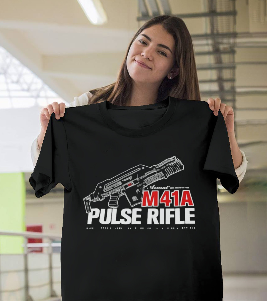 Armaf M41A Pulse Rifle For United States Colonial Marines T-Shirt