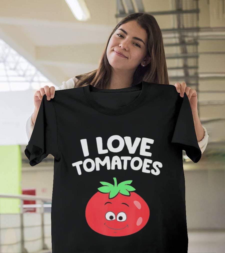 I Love Tomatoes Happy Smiling Tomato Cartoon T-Shirt
