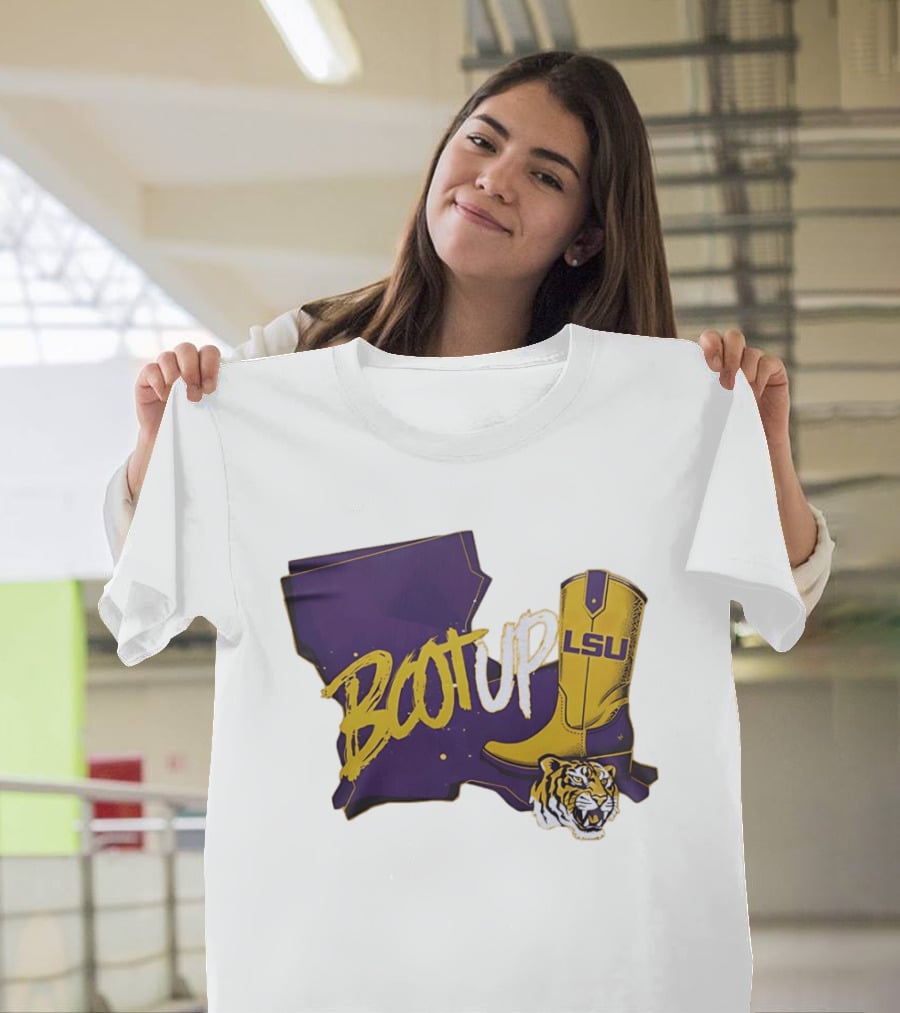 Welcome Home Coach Will Wade Boot Up LSU Tigers Louisiana Map And Boot With LSU Logo And Tiger Head T-Shirt