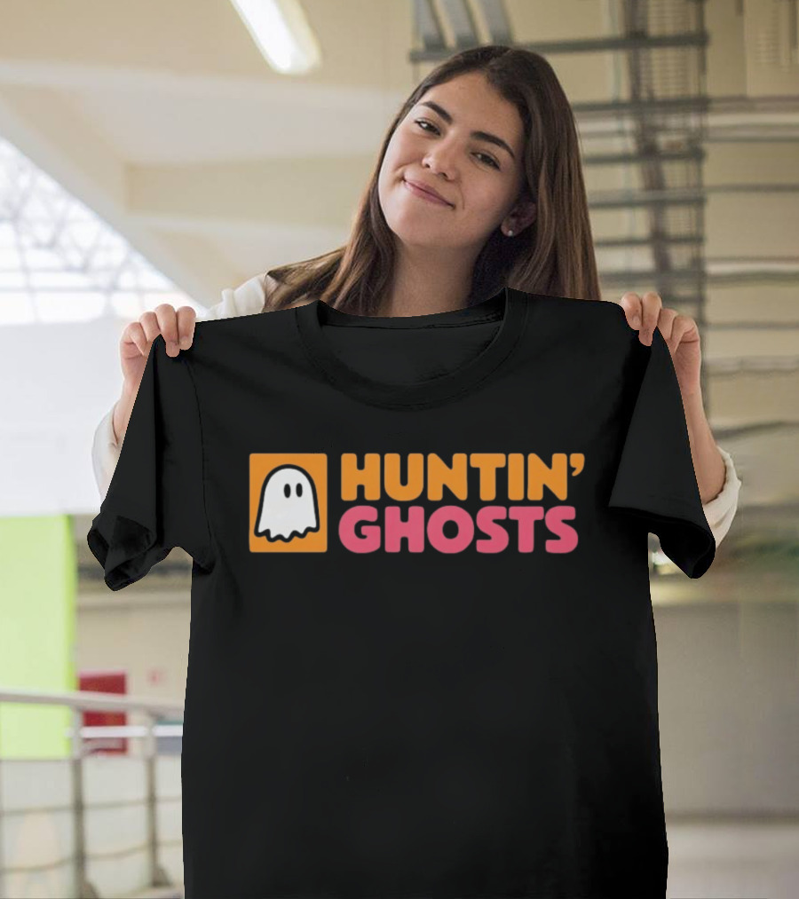 Huntin' Ghosts Halloween White Ghost Icon On Orange T-Shirt