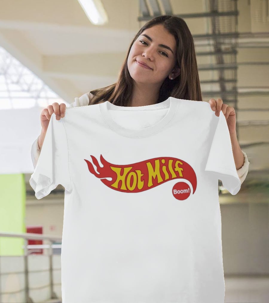Hot Milf Boom Flame Motif T-Shirt