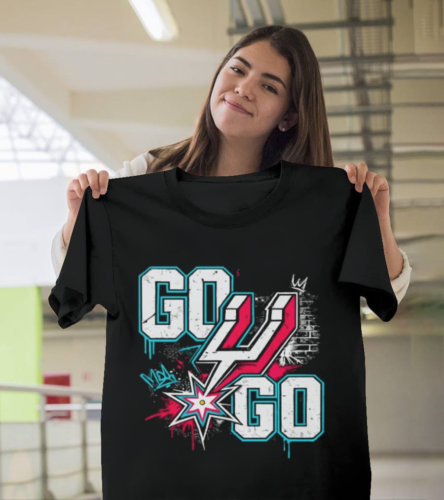 San Antonio Spurs Go Spurs Go Basketball Graffiti 4 Star T-Shirt