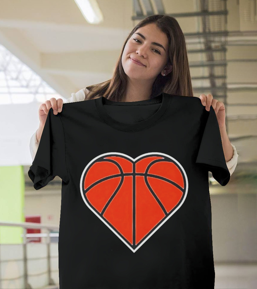 New York Knicks Basketball Heart T-Shirt