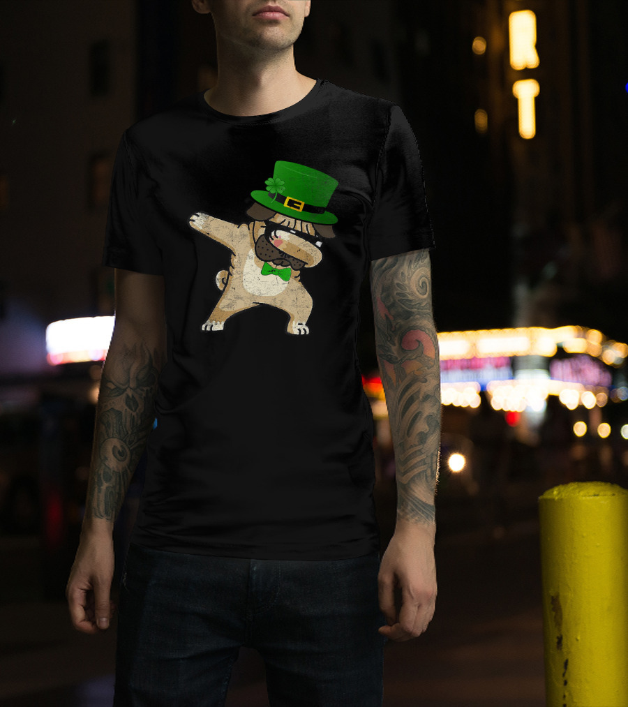 Dabbing Pug With Green Hat For St. Patrick's Day T-Shirt