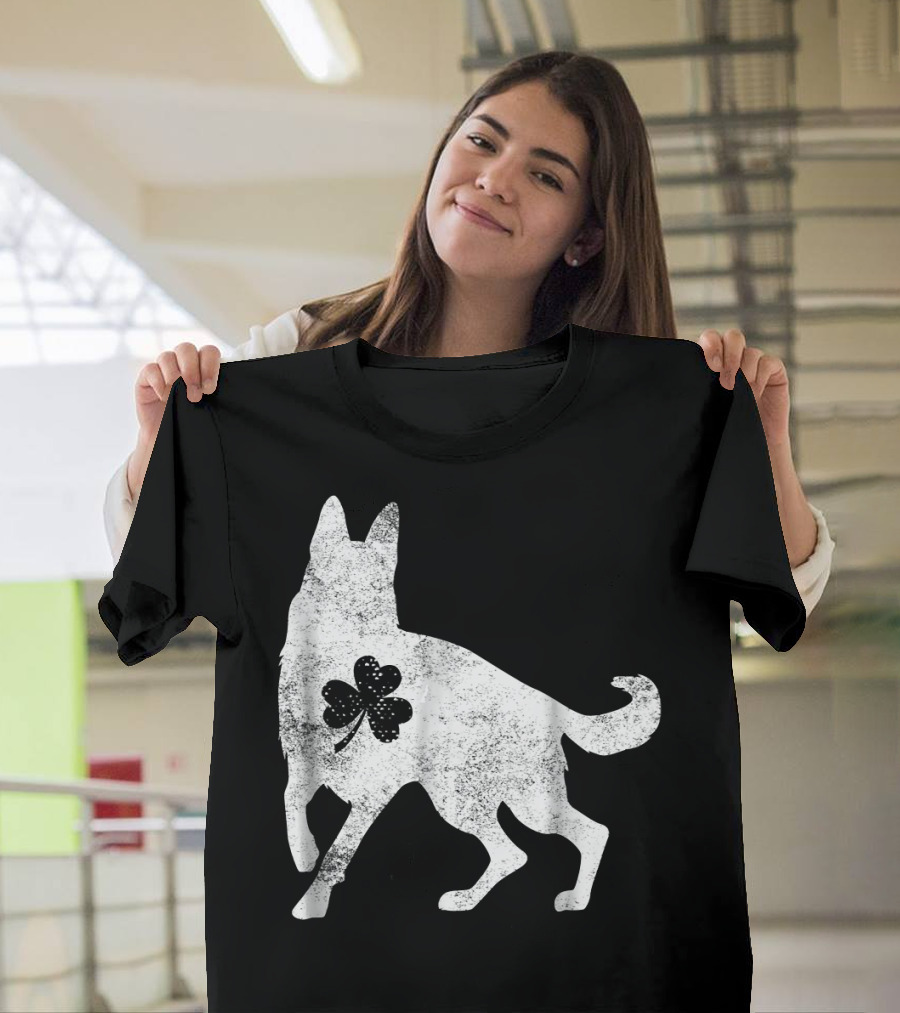 German Shepherd Silhouette Irish Clover St Patrick's Day Dog T-Shirt
