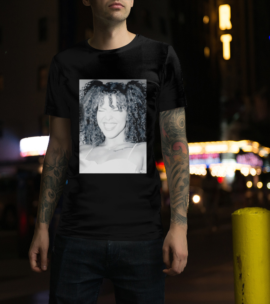 AEW Willow Nightingale Smile Black And White T-Shirt