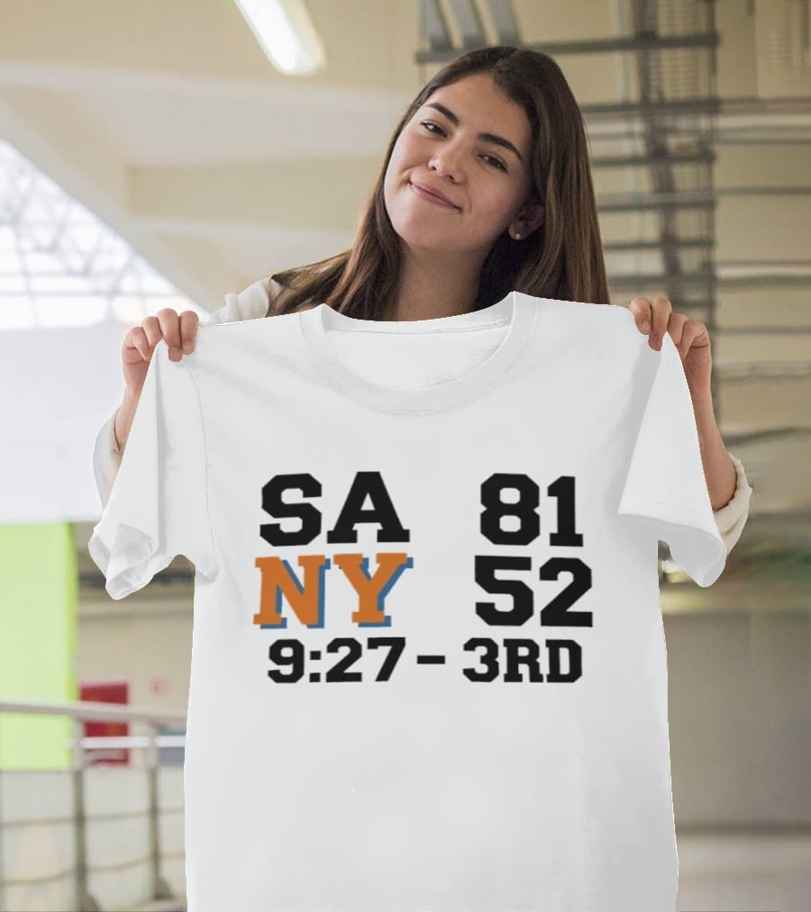 SA 81 NY 52 9:27 3rd Quarter Scoreboard T-Shirt