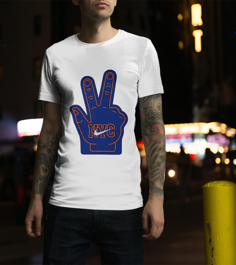 NYC Foam Finger Peace Sign New York Knicks Basketball T-Shirt