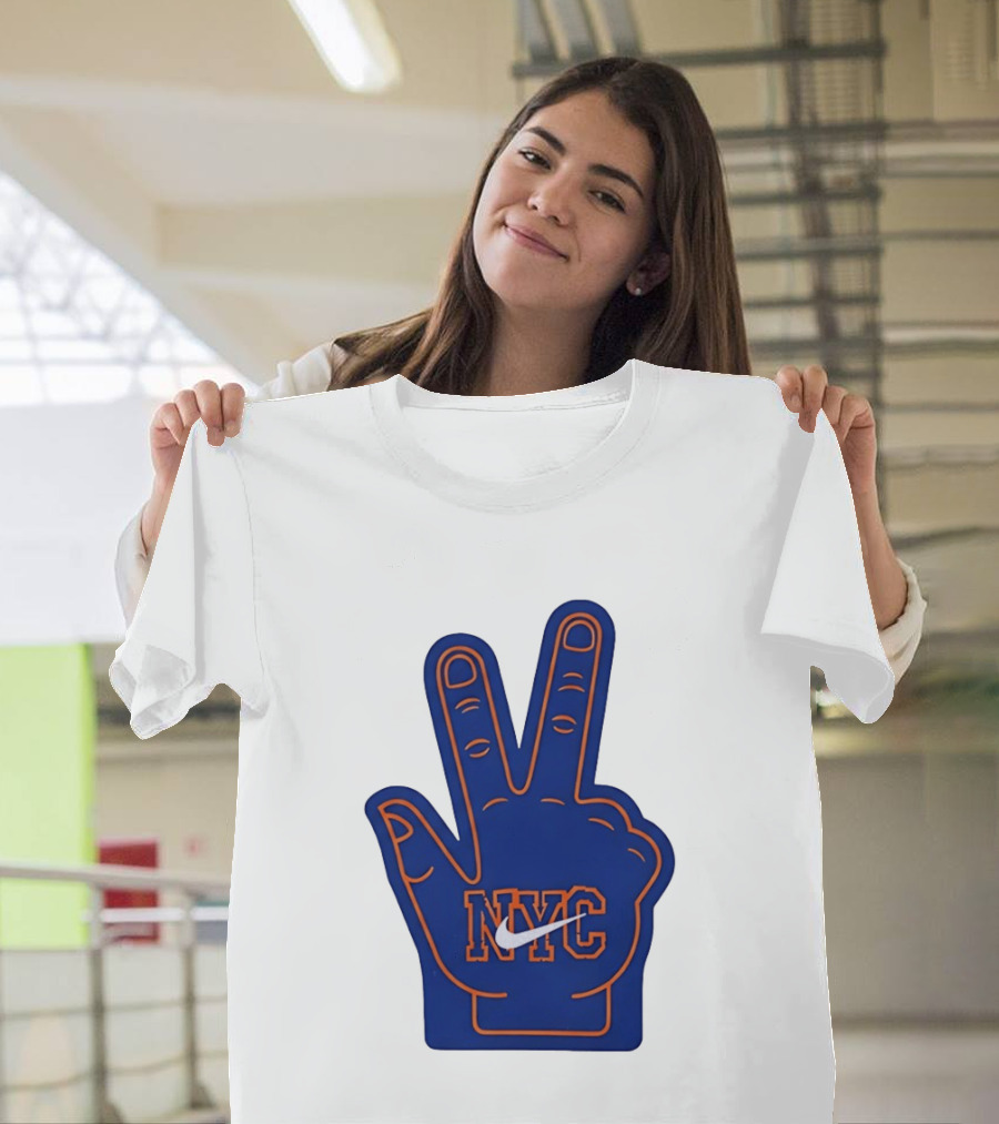 NYC Foam Finger Peace Sign New York Knicks Basketball T-Shirt