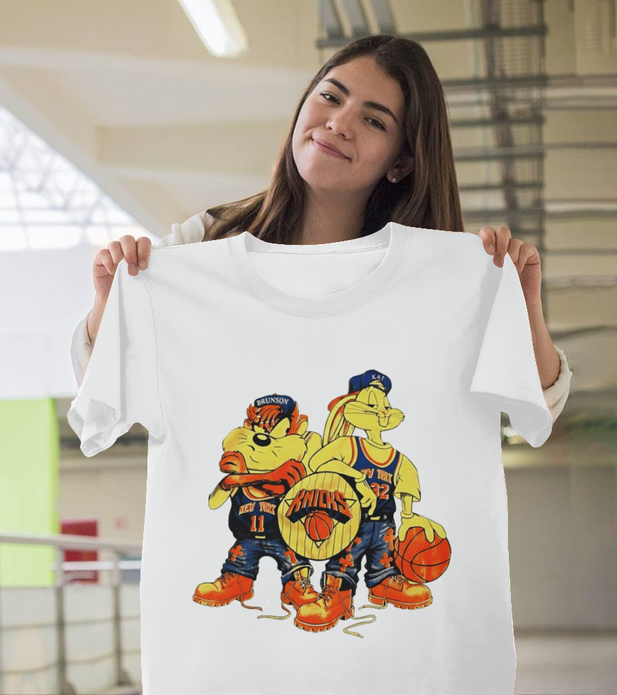 New York Knicks Bugs Bunny Taz NBA Finals Players Madison Square Garden T-Shirt