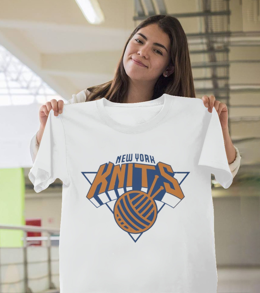 New York Knits Basketball Yarn Logo NY Knicks T-Shirt