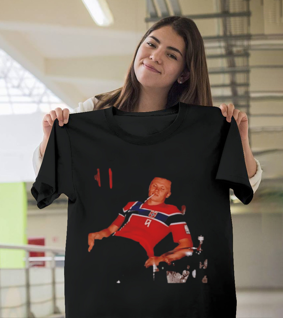 Erling Haaland Norway National Team Norwegian Nights Smoking Footballer T-Shirt