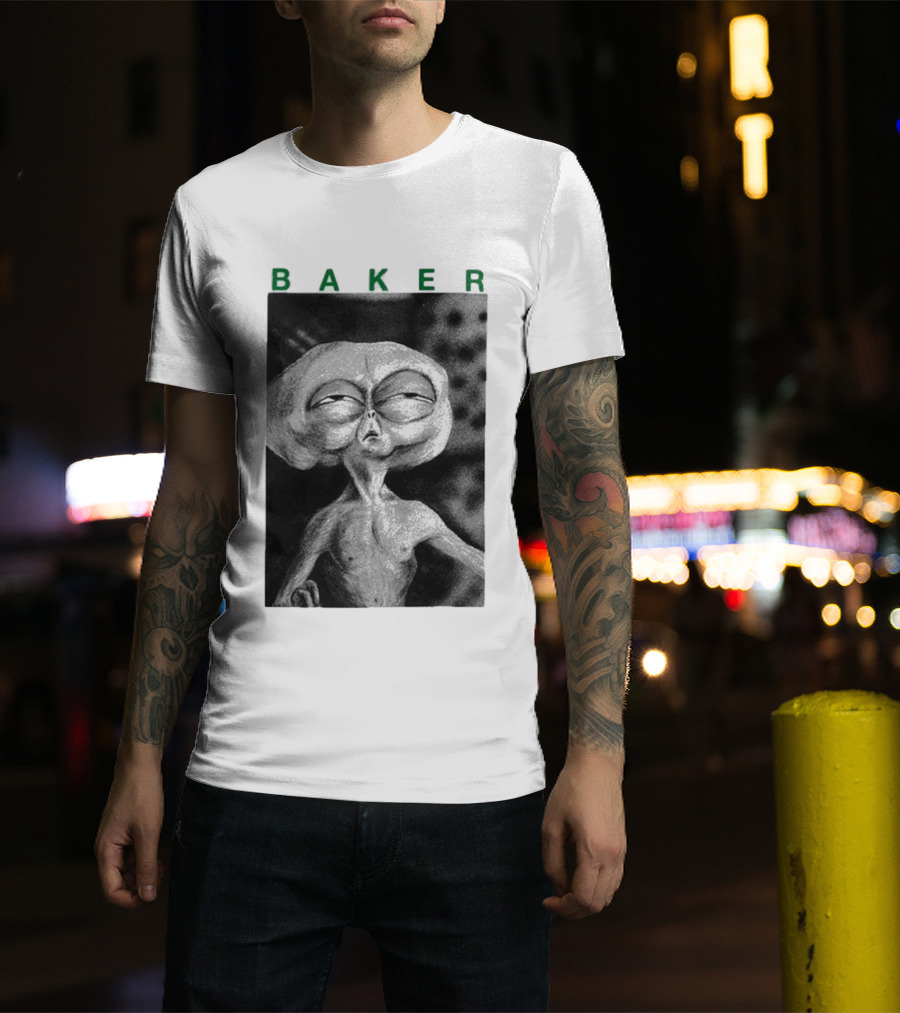Note Baker Alien Block Busters Extraterrestrial T-Shirt