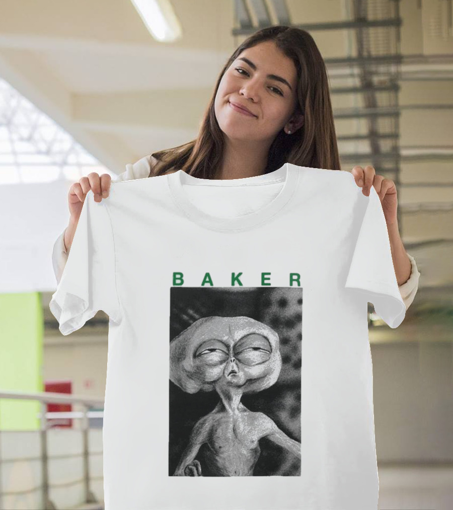 Note Baker Alien Block Busters Extraterrestrial T-Shirt