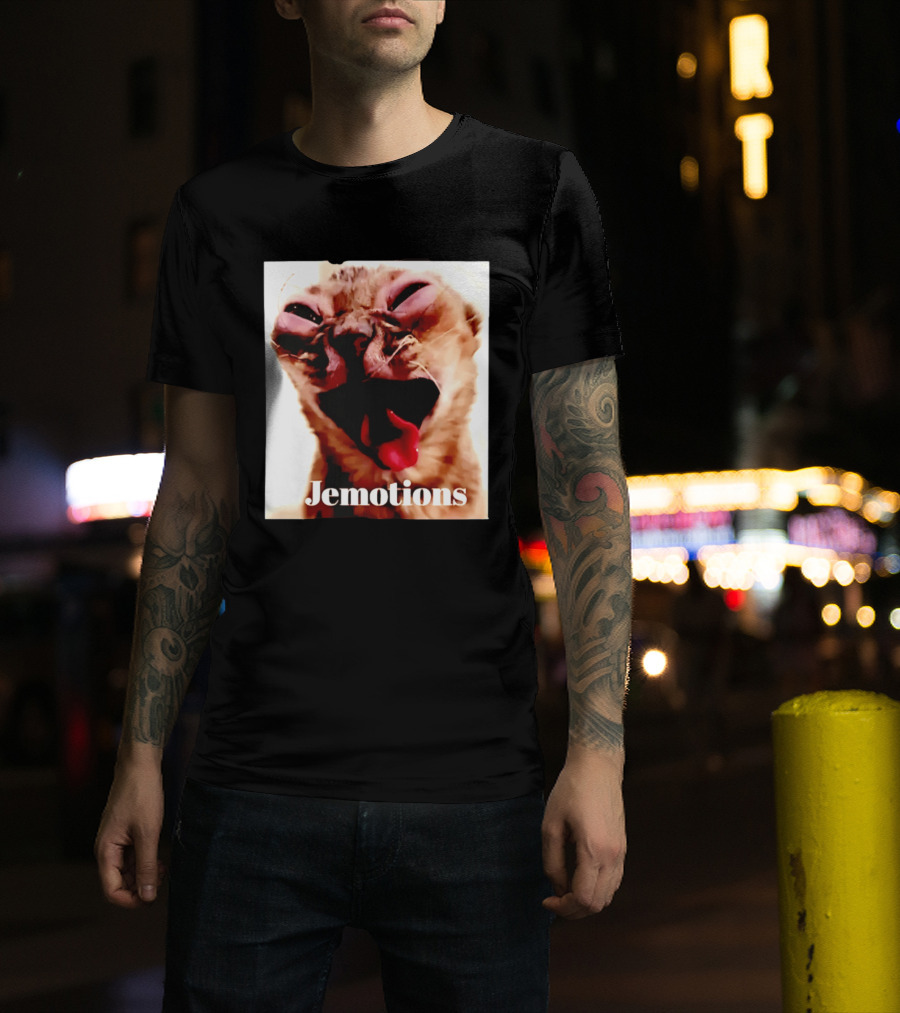 Jemotions Cat Funny Kitten Face Hilarious Expression T-Shirt