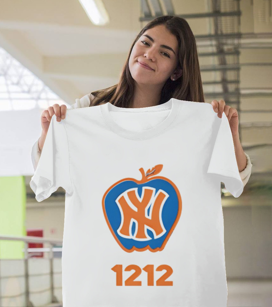 New York City Yankees Apple Baseball MLB 1212 T-Shirt