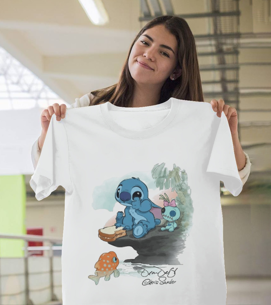 Lilo & Stitch Ohana Alii Stitch And Scrump With Fish And Sandwich T-Shirt