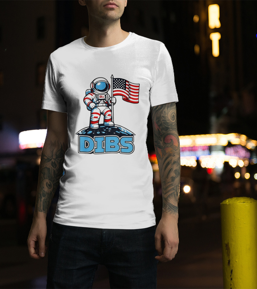USA Dibs On The Moon Astronaut Space American Flag T-Shirt
