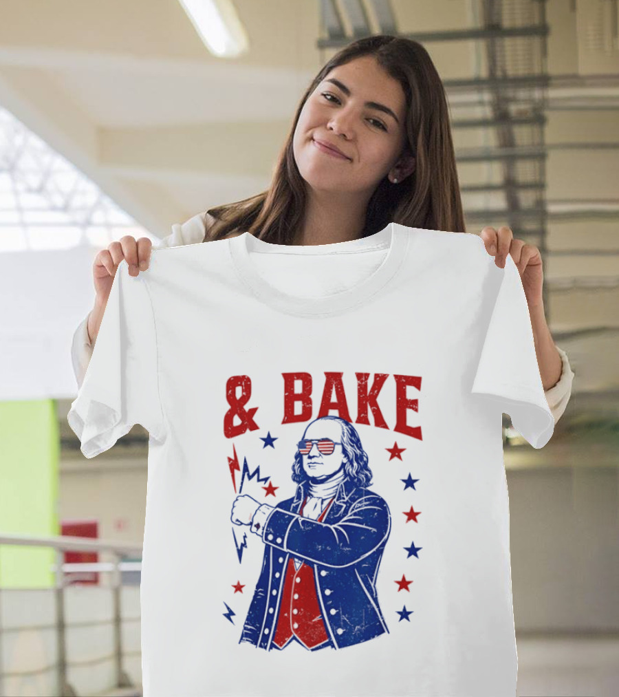 USA Benjamin Franklin Bake American Flag Sunglasses Stars T-Shirt