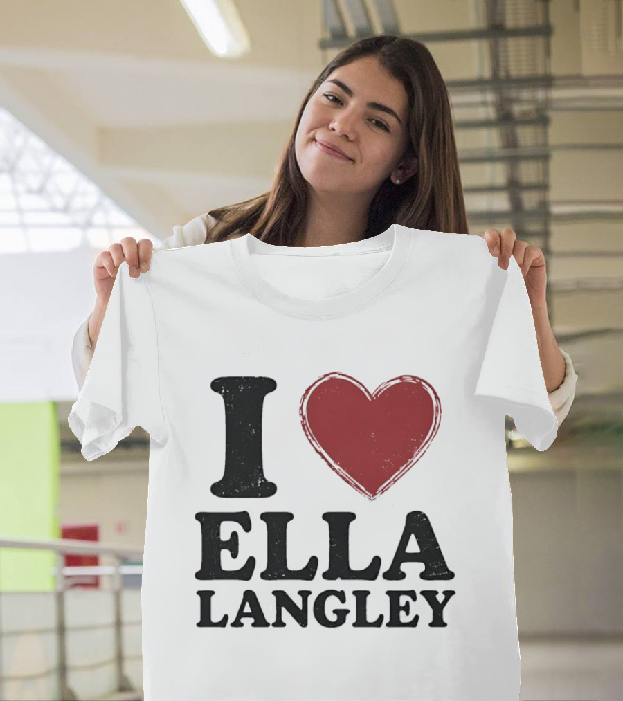 Ella Langley I Love Design Bold Heart T-Shirt