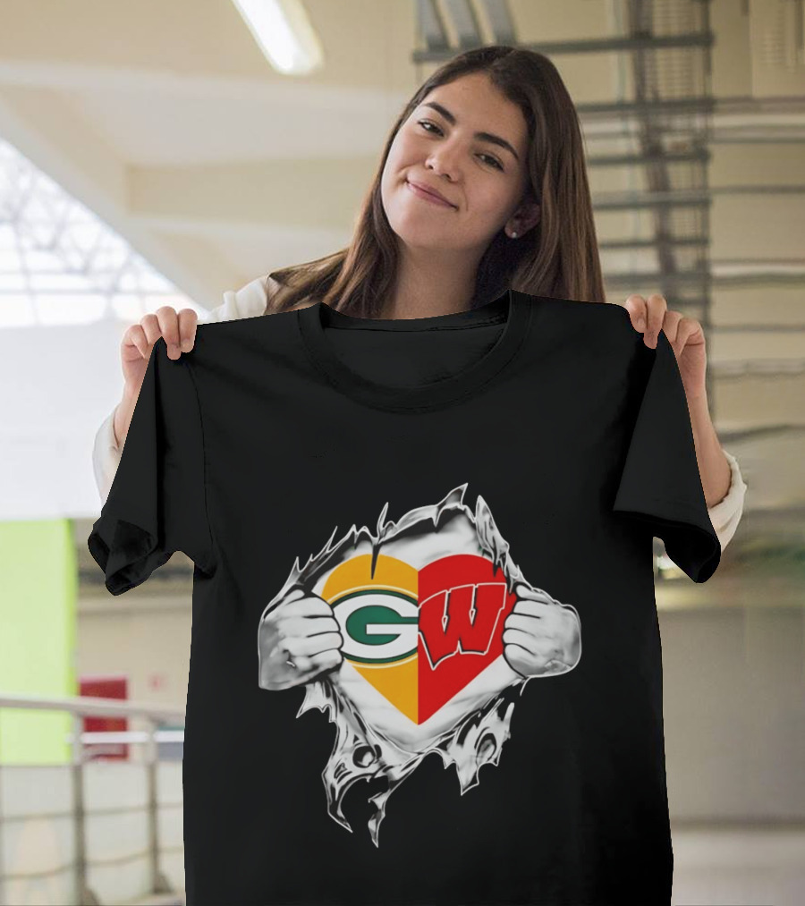 Packers Badgers Heart Logo Green Bay Wisconsin NCAA Fan Gear T-Shirt