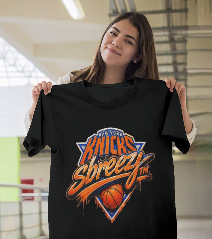 New York Knicks Sbreezy Basketball Triangle TM T-Shirt