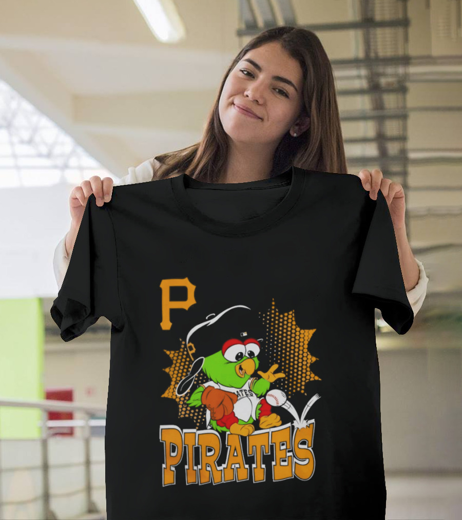P Pittsburgh Pirates MLB Team Parrot Baseball T-Shirt