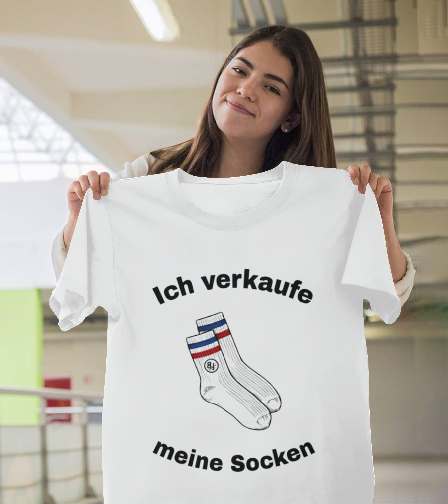 Ich Verkaufe Meine Socken Funny German Socks Humor T-Shirt