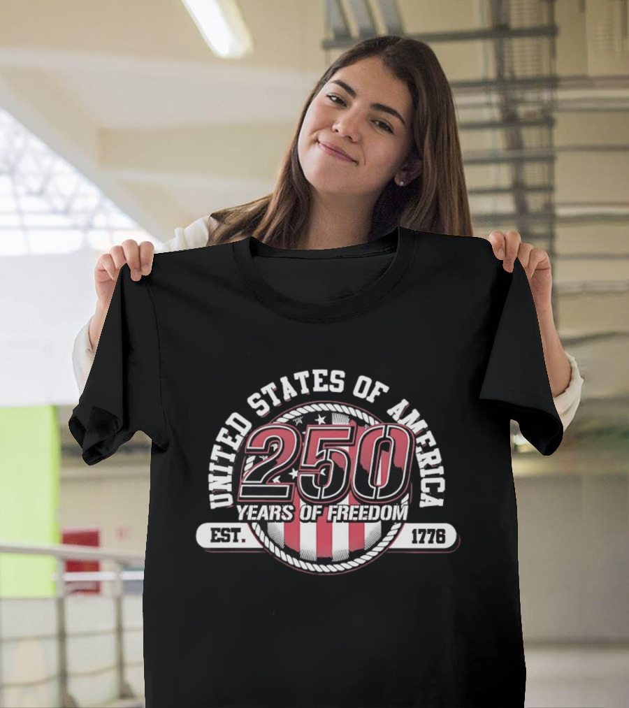 United States Of America 250 Years Of Freedom Est 1776 T-Shirt