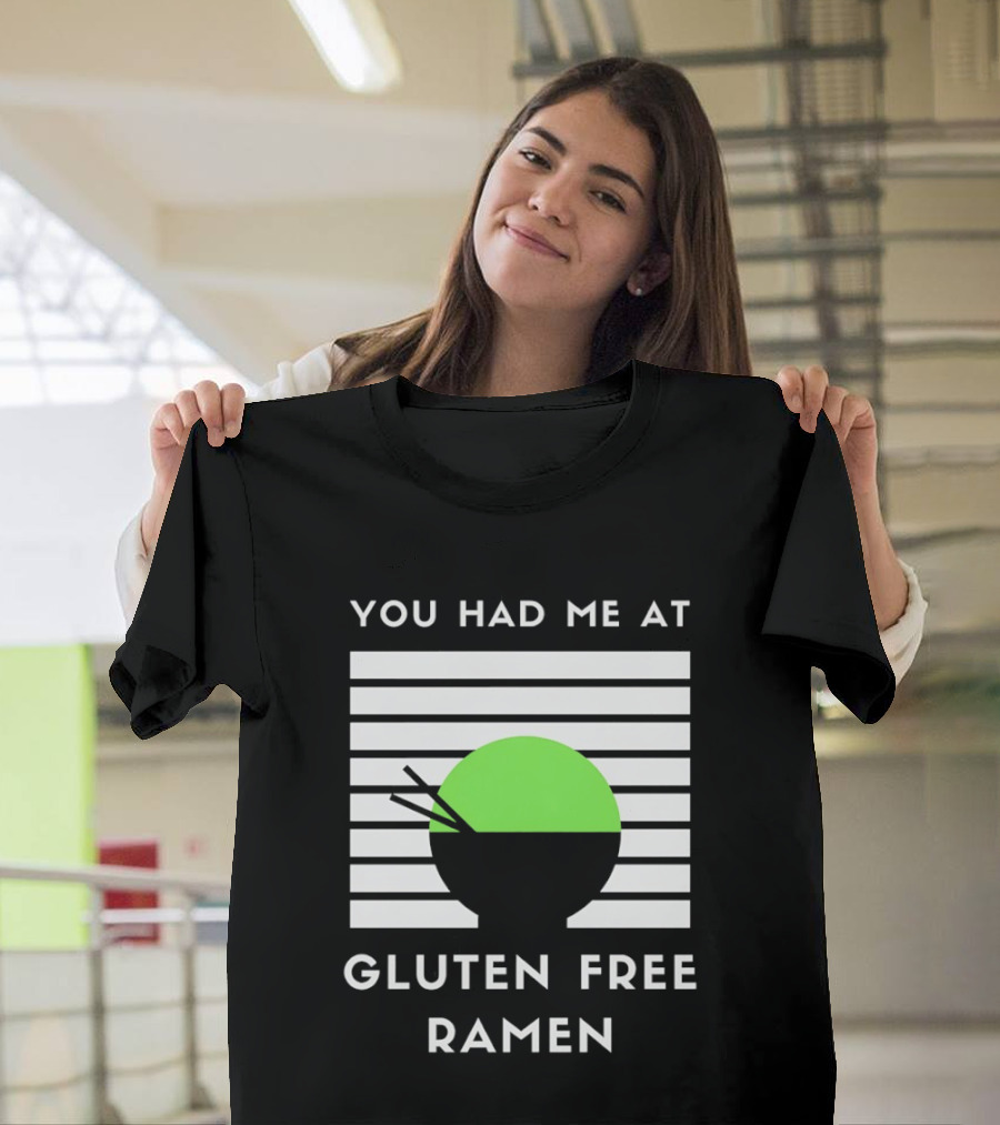 You Had Me At Gluten Free Ramen Retro Style Lines Green Circle T-Shirt