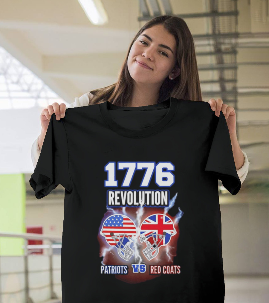 1776 Revolution Patriots Vs Red Coats American Flag British Flag Helmets Clash T-Shirt
