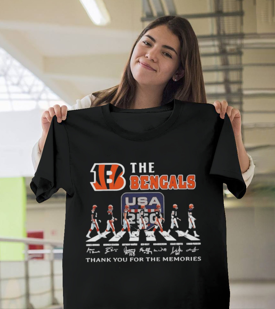 The Bengals James Brooks Boomer Esiason Anthony Munoz Ken Riley Ken Anderson Isaac Curtis Lemar Parrish USA 82 Thank You For The Memories T-Shirt