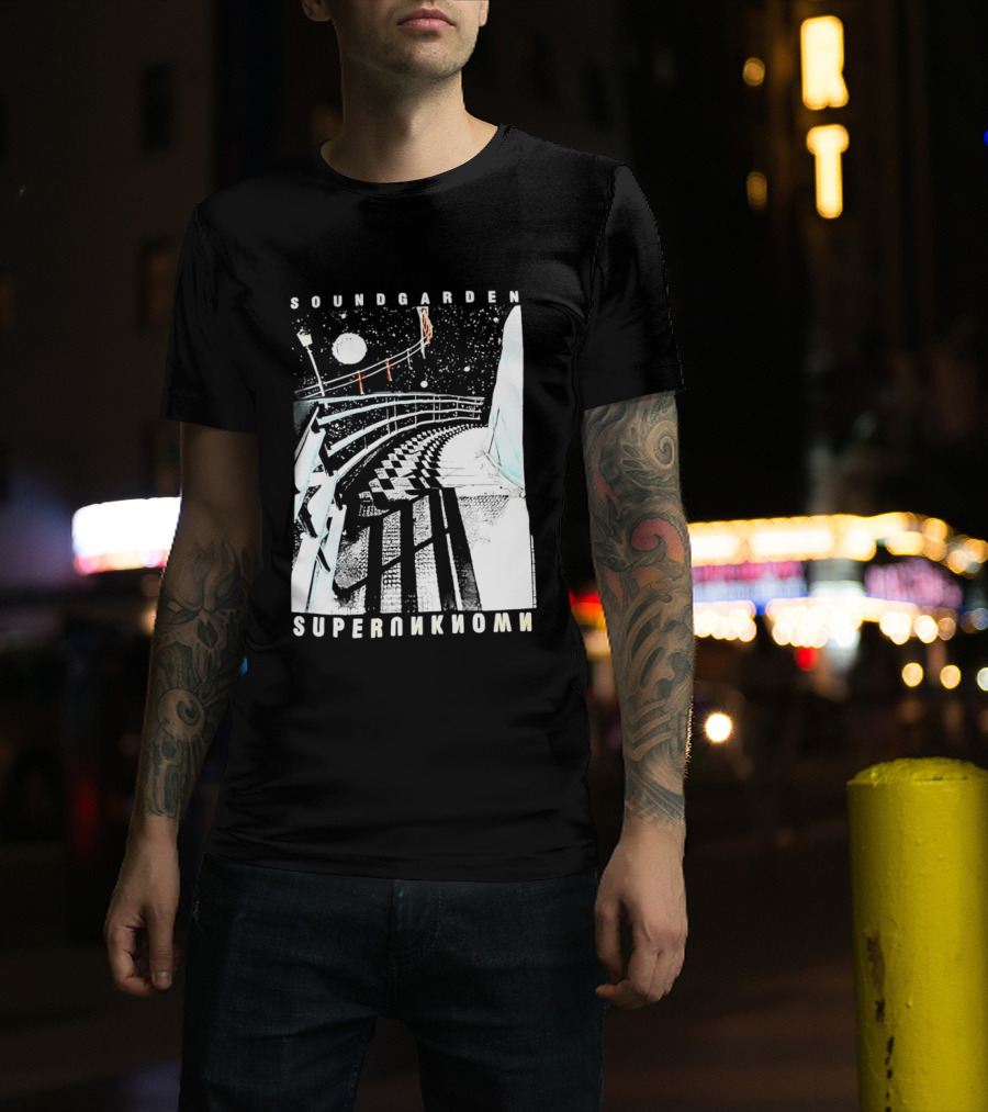 Soundgarden Superunknown Album Art Pathway Scene T-Shirt