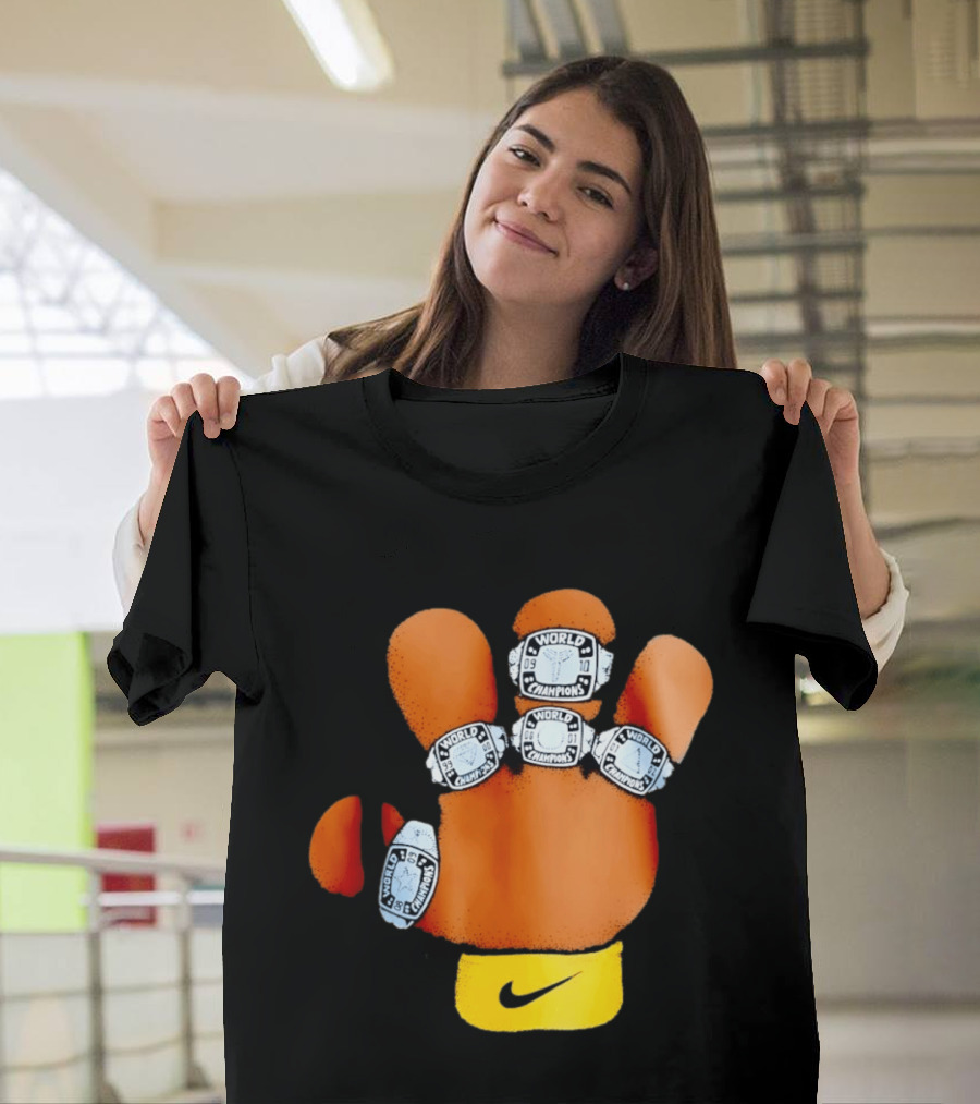 Kobe Bryant 5X World Champions Rings Nike Wristband T-Shirt