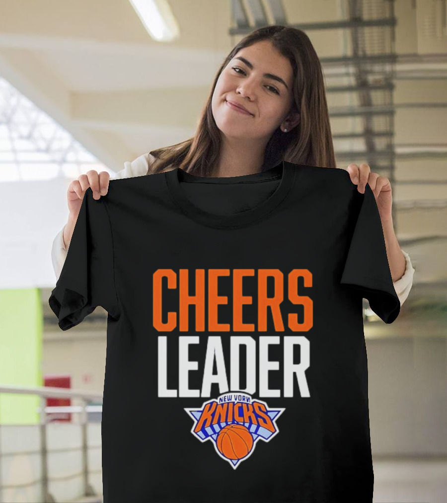 Cheers Leader New York Knicks NBA Basketball T-Shirt