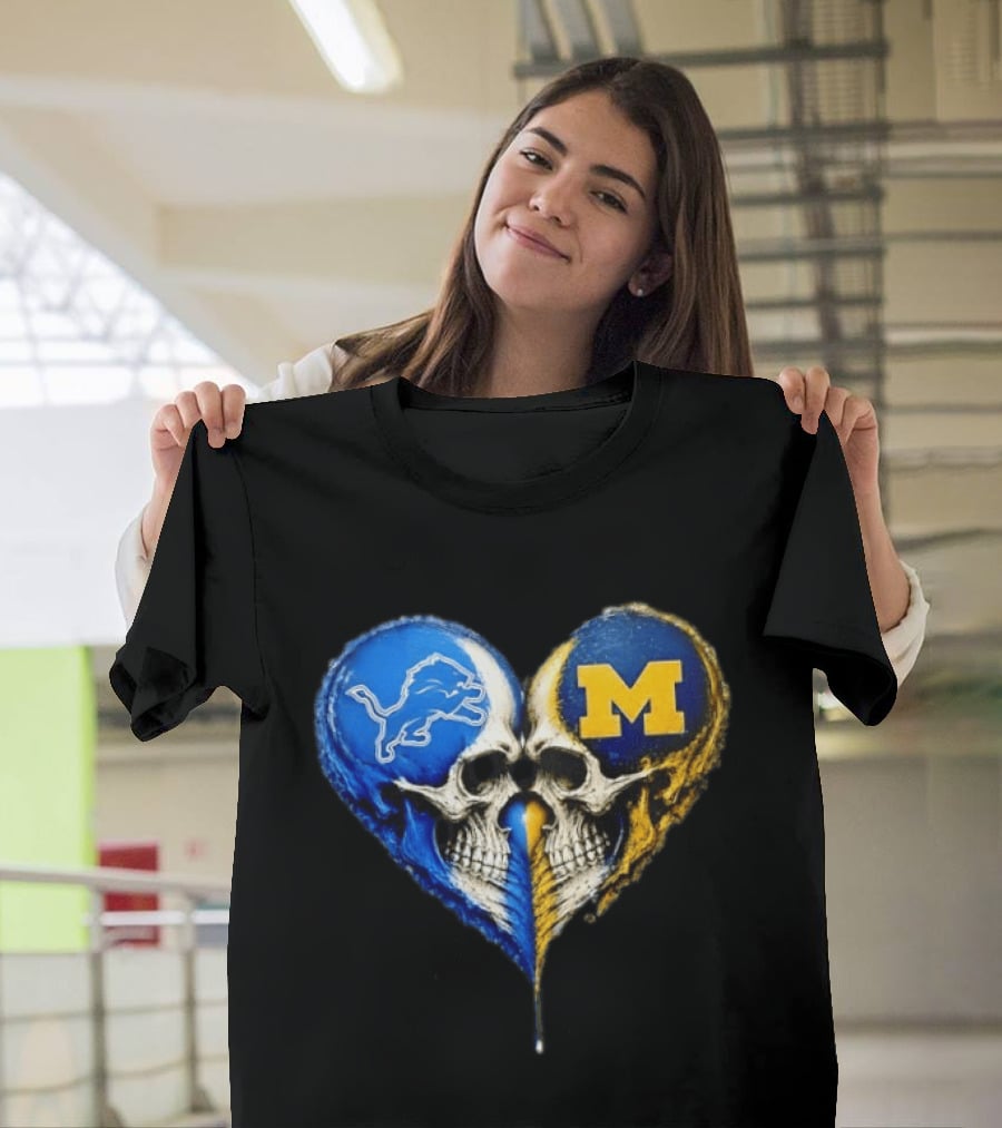 Detroit Lions And Michigan Wolverines Heart Skulls T-Shirt