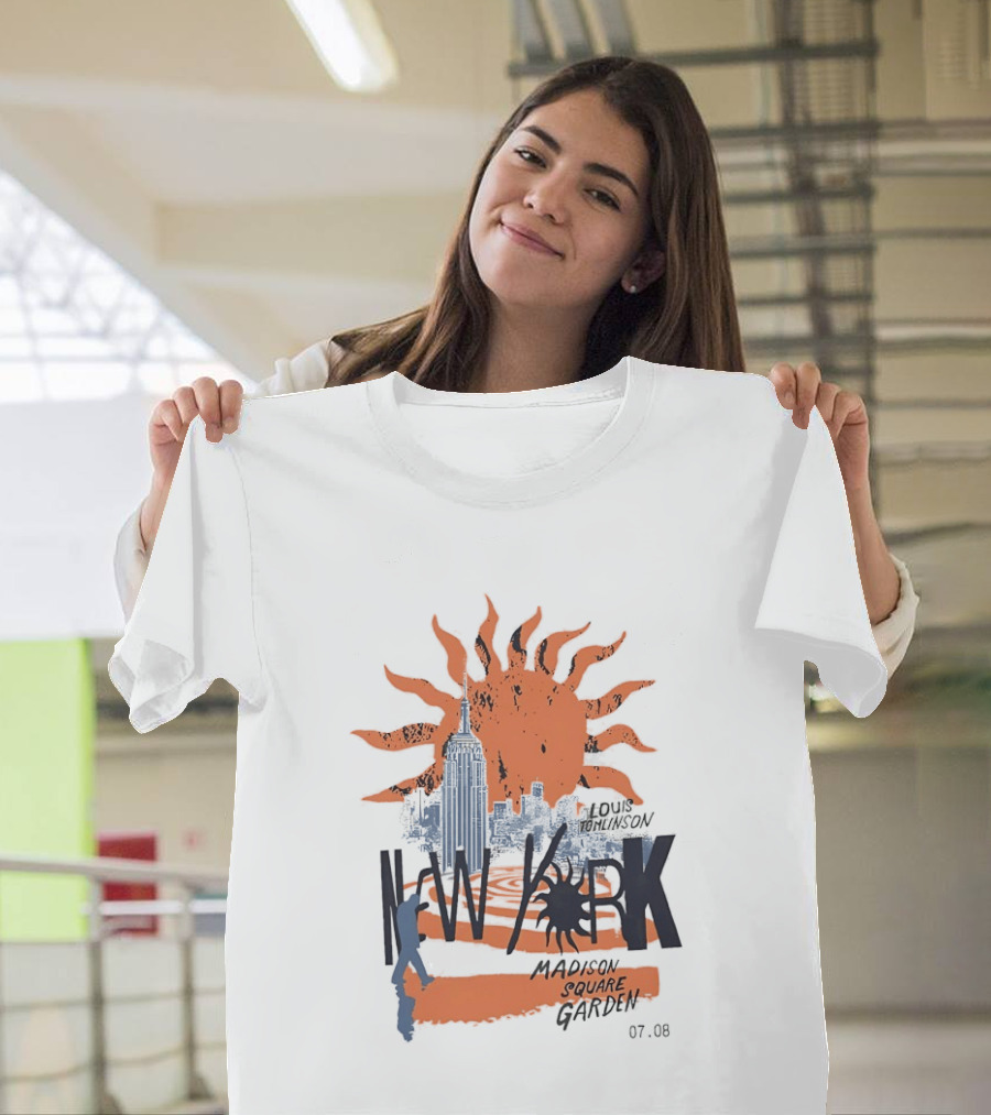 Louis Tomlinson New York Madison Square Garden 07.08 Sun And Skyline T-Shirt