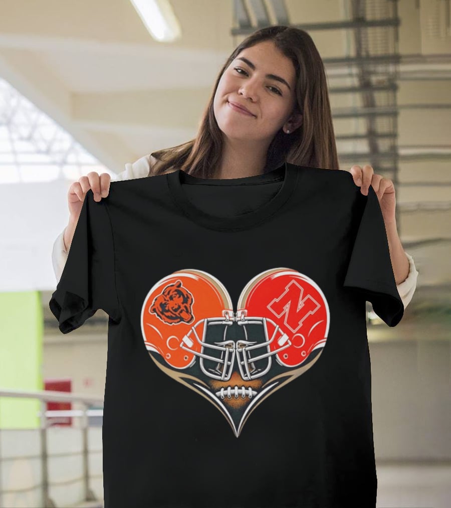 Chicago Bears Nebraska Cornhuskers Heart Shaped Helmets Football Fan Gear T-Shirt