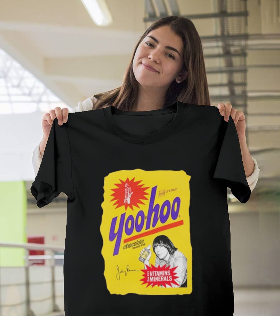 Johnny Ramone Yoo Hoo Chocolate Drink 5 Vitamins 3 Minerals T-Shirt