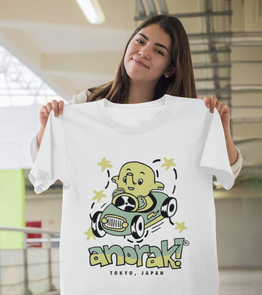 Anorak Tokyo Japan Elephant Cartoon In Car With Stars T-Shirt