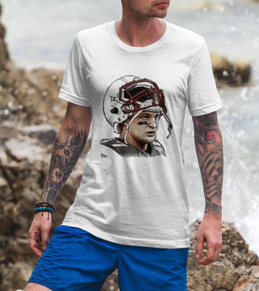 Rob Gronkowski New England Patriots Swag Head Helmet Football T-Shirt
