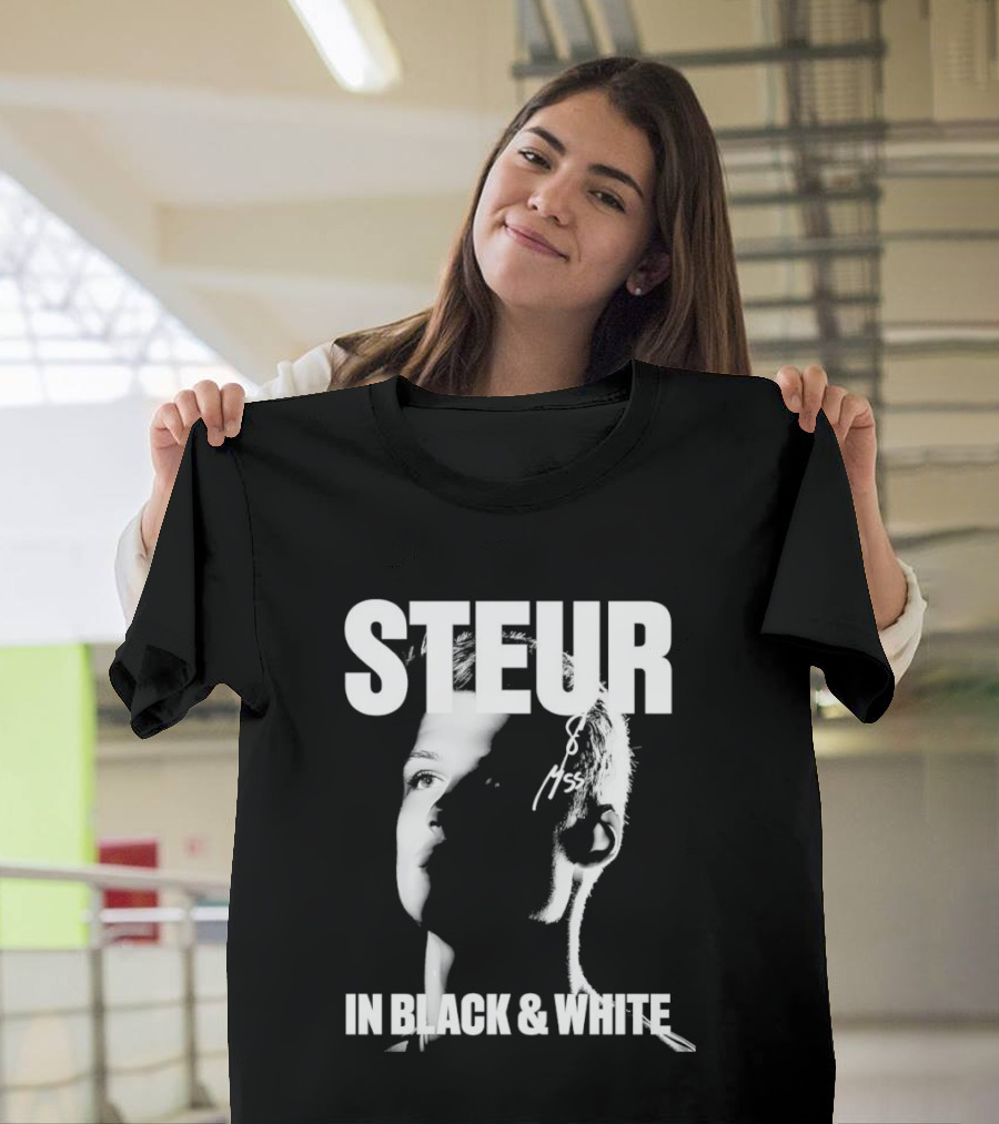 Steur In Black & White Monochrome T-Shirt