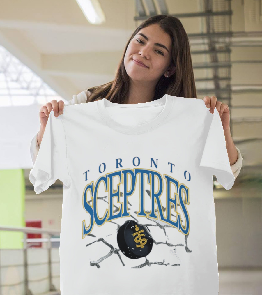Toronto Sceptres Hockey Vintage Style With Hockey Puck And Chain T-Shirt